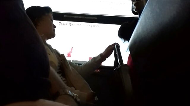 Delectable brunette teen วีดีโอ โป๊ xxx gets fucked มิชชันนารีสไตล์หลังจากนวด