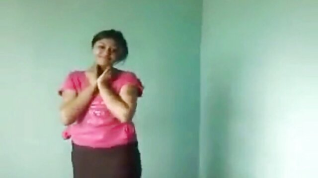 น้ำลายสอ milf แม็กซิมลอว์หยิบเพื่อนหนุ่มคนหนึ่งสำหรับการมีเซ็กส์บ้า วีดีโอ โป้ xxx